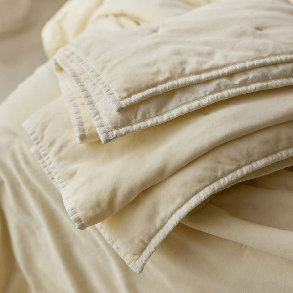 Venus Cotton Velvet Quilted Throw