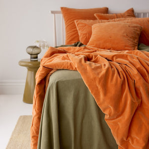 Venus Cotton Velvet Quilted Coverlet
