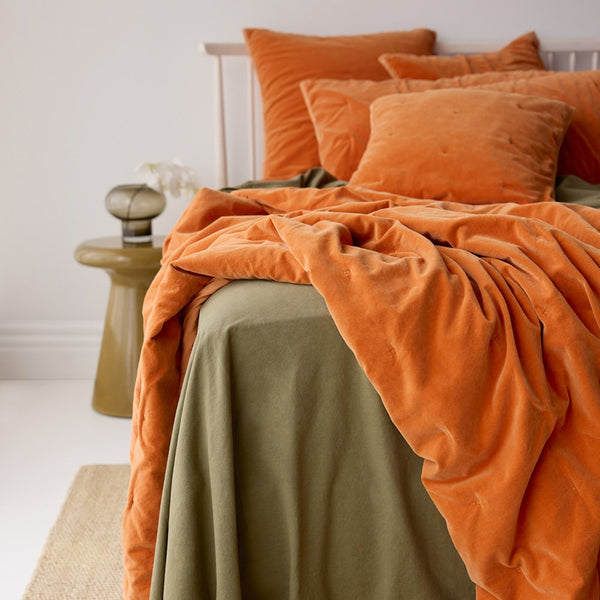 Venus Cotton Velvet Quilted Coverlet